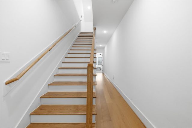 2108 Beall Street, Houston, TX 77008