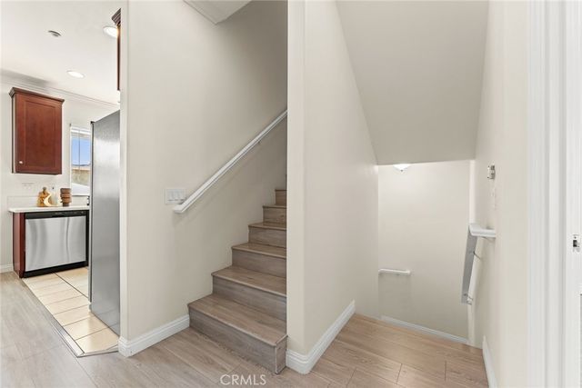 1927 Strathmore Avenue B, San Gabriel, CA 91776
