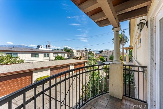 1927 Strathmore Avenue B, San Gabriel, CA 91776