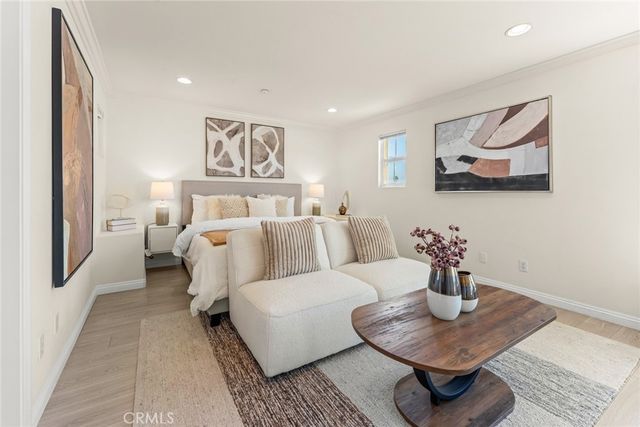 1927 Strathmore Avenue B, San Gabriel, CA 91776