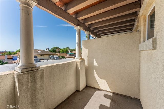 1927 Strathmore Avenue B, San Gabriel, CA 91776