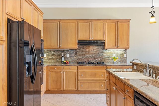 23720 Forest View Court, Valencia, CA 91354