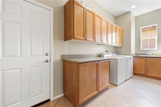 23720 Forest View Court, Valencia, CA 91354