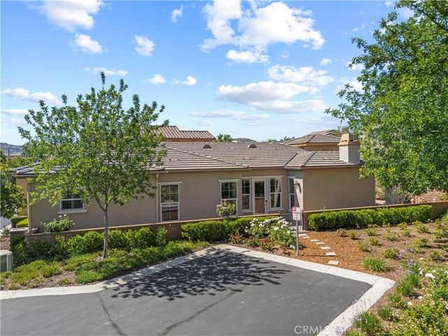 23720 Forest View Court, Valencia, CA 91354