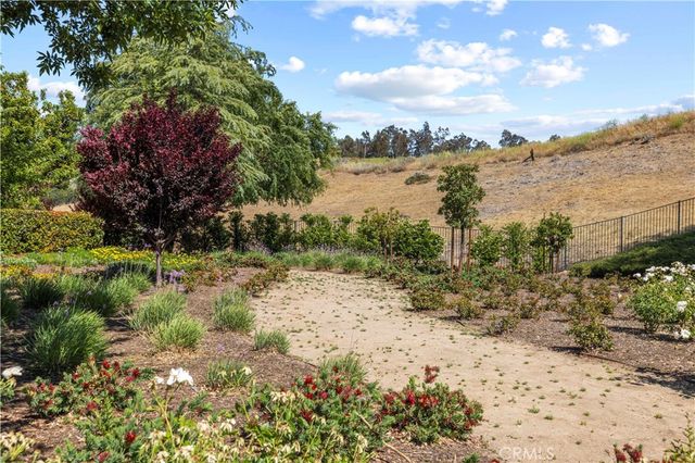 23720 Forest View Court, Valencia, CA 91354