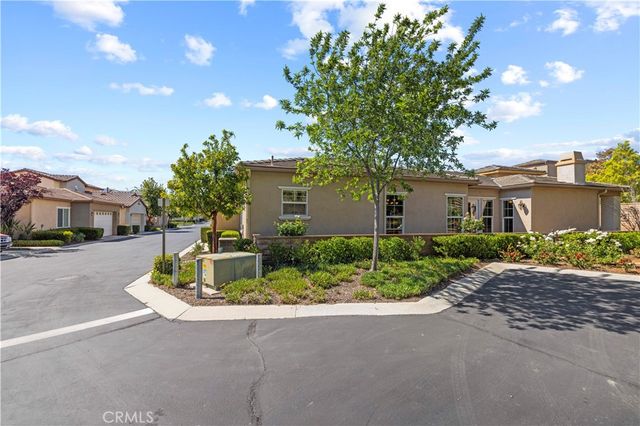 23720 Forest View Court, Valencia, CA 91354