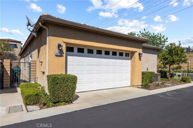 23720 Forest View Court, Valencia, CA 91354