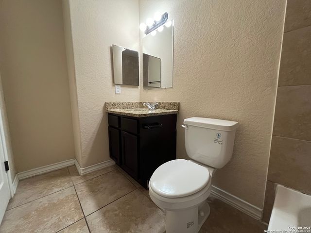 16824 Dancing Ava, Selma, TX 78154