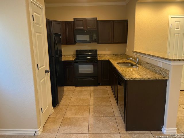 16824 Dancing Ava, Selma, TX 78154