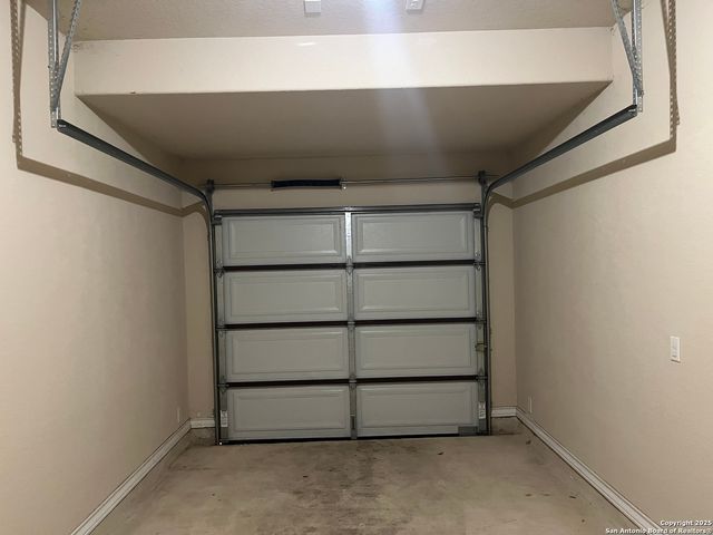 16824 Dancing Ava, Selma, TX 78154