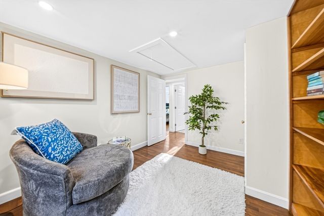 268 Lexington St, Woburn, MA 01801