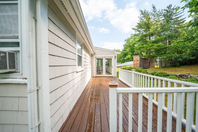 268 Lexington St, Woburn, MA 01801