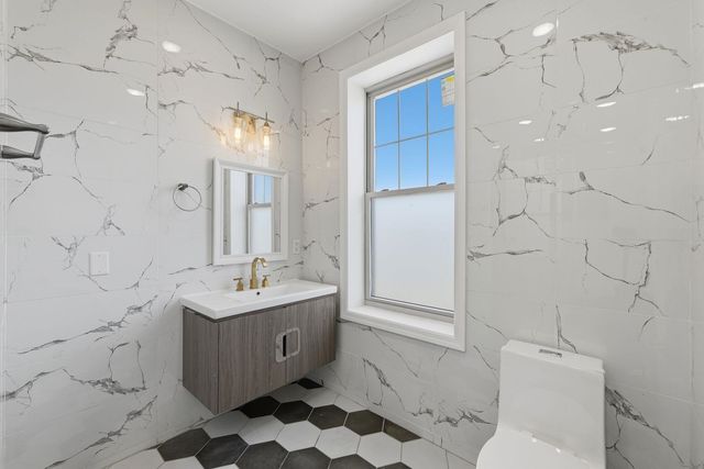 1525 38TH ST, North Bergen, NJ 07047