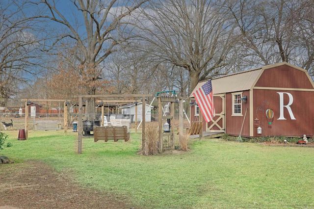 6805 Oxford Drive, White Hall, AR 71602