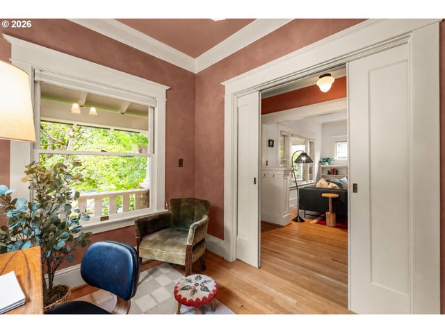 3217 Ne 18TH Ave, Portland, OR 97212