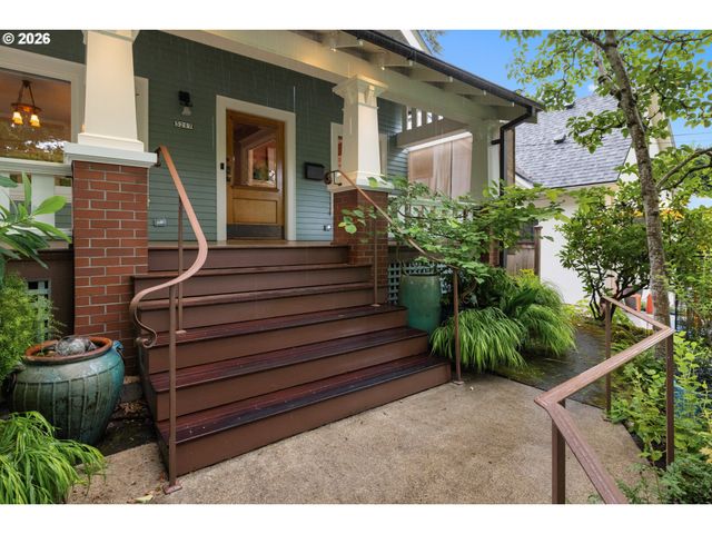 3217 Ne 18TH Ave, Portland, OR 97212