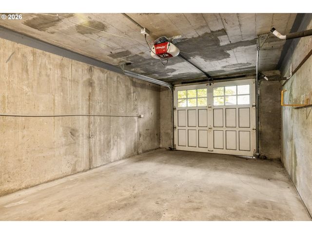3217 Ne 18TH Ave, Portland, OR 97212