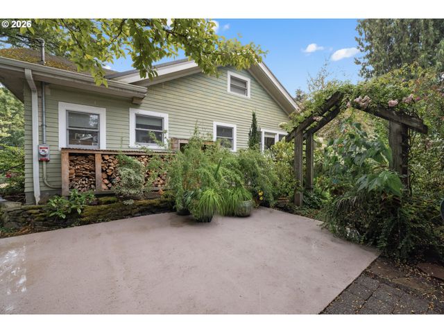 3217 Ne 18TH Ave, Portland, OR 97212