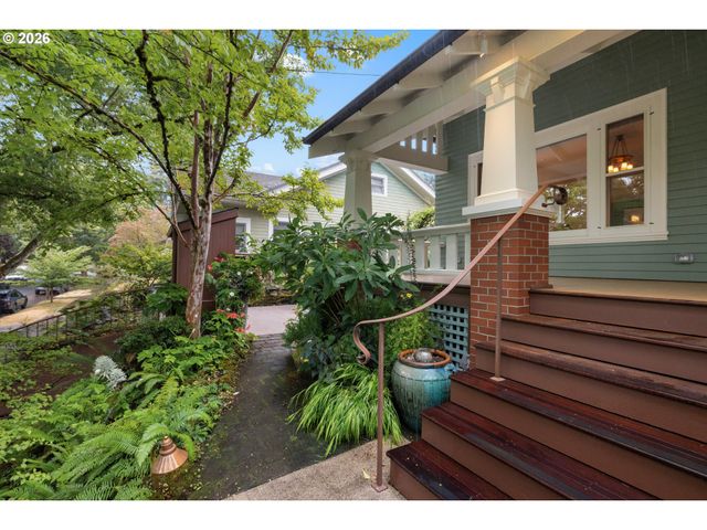 3217 Ne 18TH Ave, Portland, OR 97212