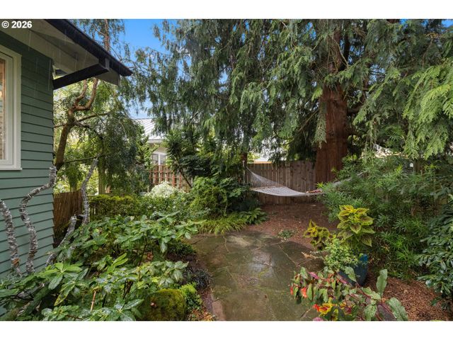 3217 Ne 18TH Ave, Portland, OR 97212