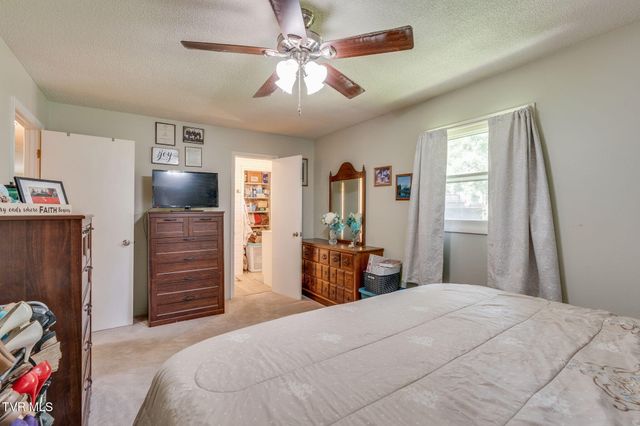 1806 Dellwood Circle, Greeneville, TN 37745