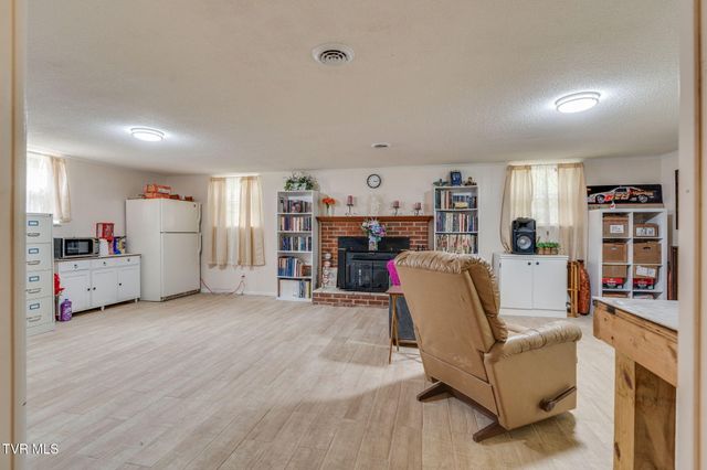 1806 Dellwood Circle, Greeneville, TN 37745