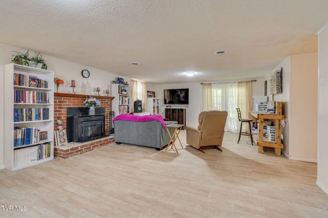 1806 Dellwood Circle, Greeneville, TN 37745