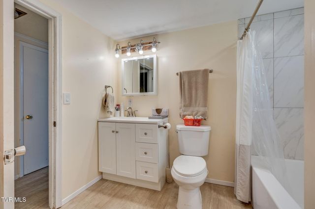 1806 Dellwood Circle, Greeneville, TN 37745