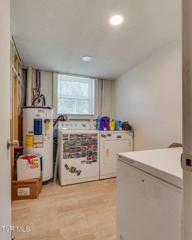 1806 Dellwood Circle, Greeneville, TN 37745