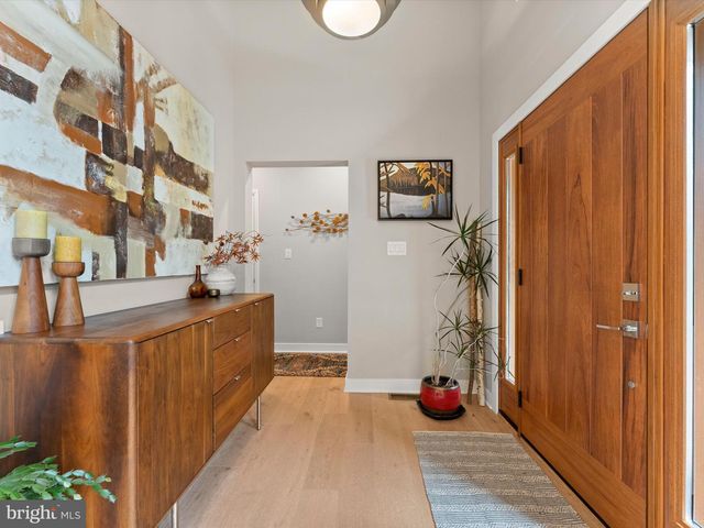 3601 LEONARDS LN, Sutherland, VA 23885