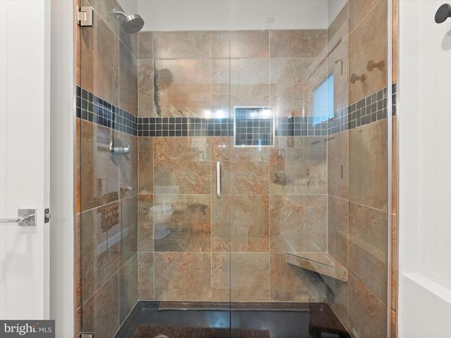 3601 LEONARDS LN, Sutherland, VA 23885