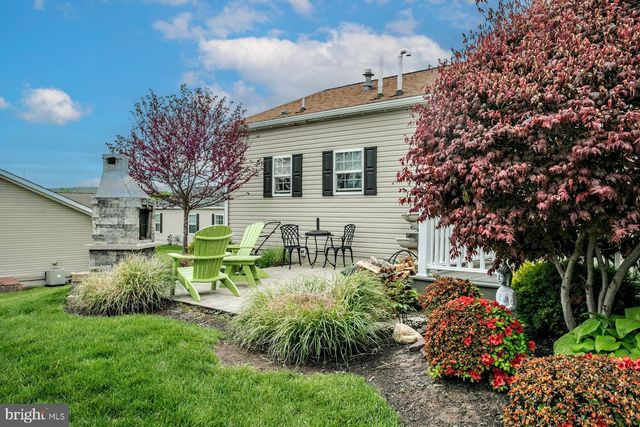 58 MIDDLEMARCH RD, Douglassville, PA 19518