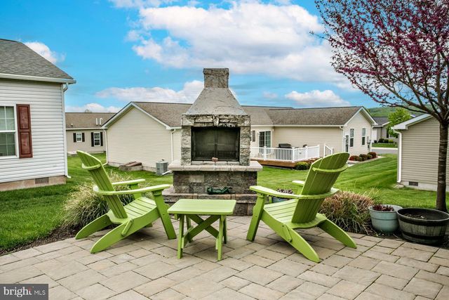 58 MIDDLEMARCH RD, Douglassville, PA 19518