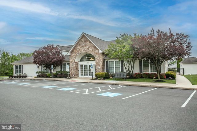 58 MIDDLEMARCH RD, Douglassville, PA 19518