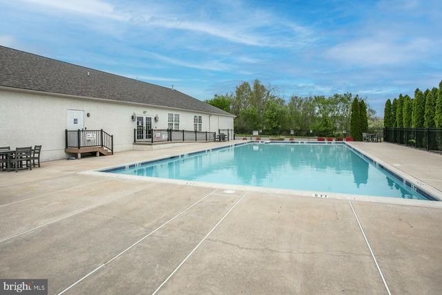 58 MIDDLEMARCH RD, Douglassville, PA 19518