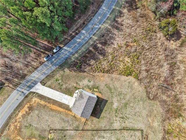 200 Lingle Farm Road, Lexington, NC 27292