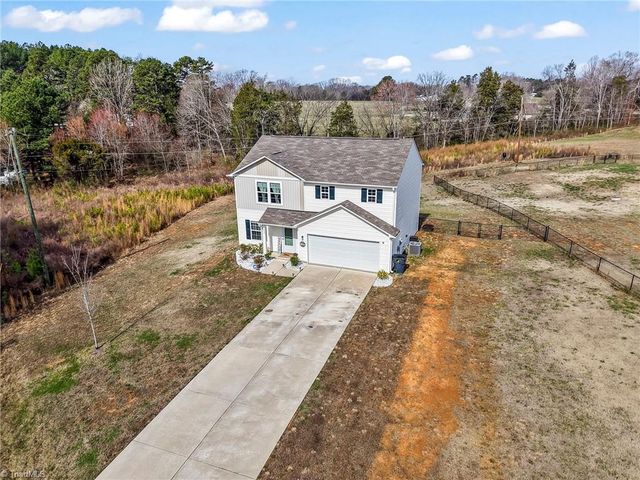 200 Lingle Farm Road, Lexington, NC 27292