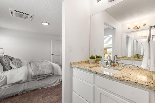 8932 Mountain Ash Avenue SW, Albuquerque, NM 87121
