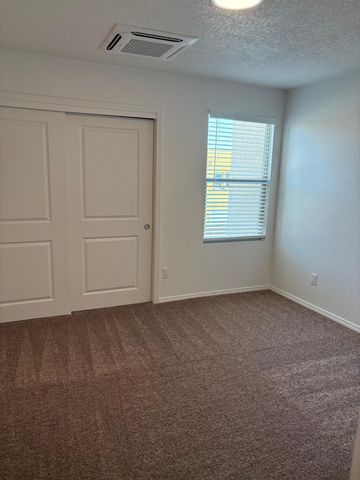 8932 Mountain Ash Avenue SW, Albuquerque, NM 87121