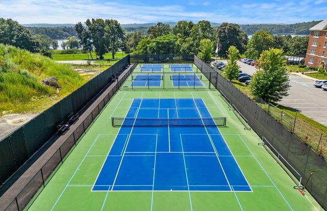 5 Peters Farm Way 312, Westborough, MA 01581