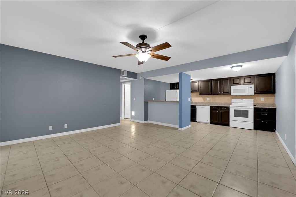 5242 River Glen Drive 439, Las Vegas, NV 89103 — exterior