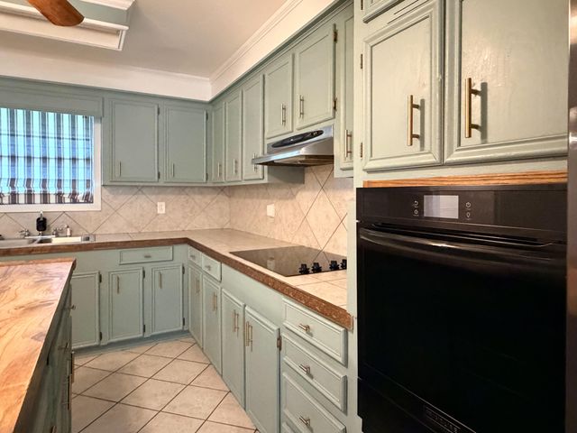 33 Serene Blvd., Hattiesburg, MS 39402
