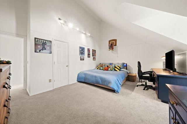 14701 N Western Avenue, Edmond, OK 73013