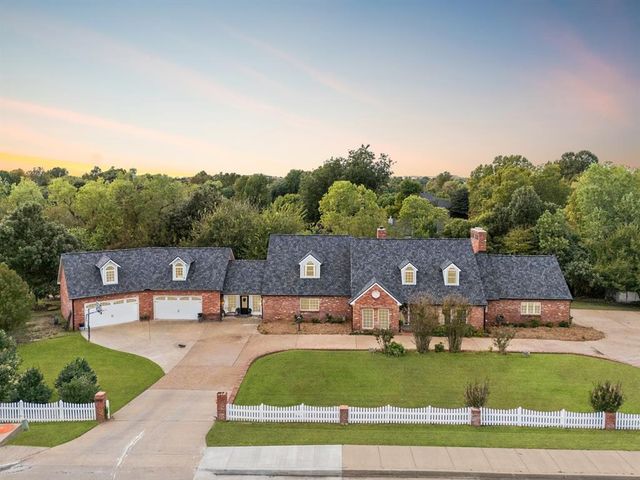 14701 N Western Avenue, Edmond, OK 73013