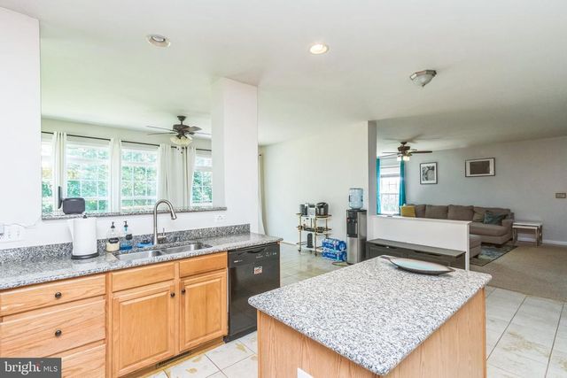 10110 LEES CROSSING LN, Fredericksburg, VA 22408