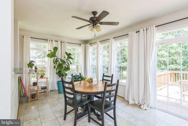 10110 LEES CROSSING LN, Fredericksburg, VA 22408