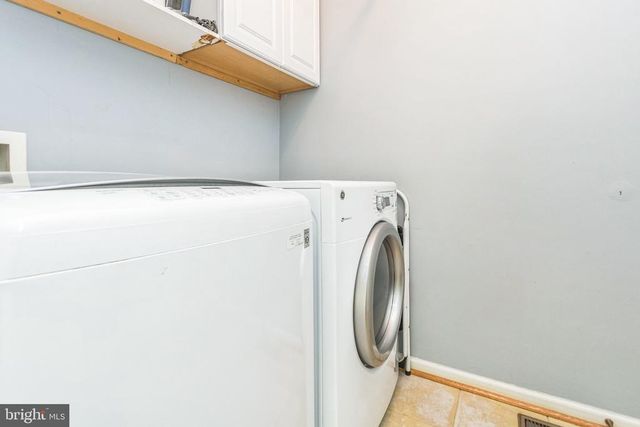 10110 LEES CROSSING LN, Fredericksburg, VA 22408