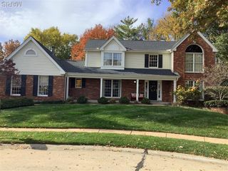 1602 Mauvering Court, Manchester, MO 63021