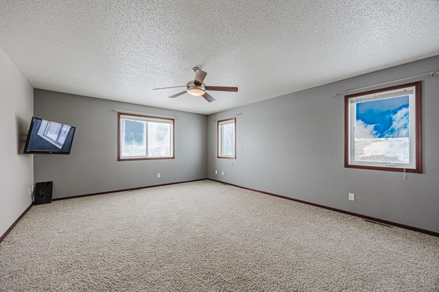 3698 N Sedona Court, West Fargo, ND 58078
