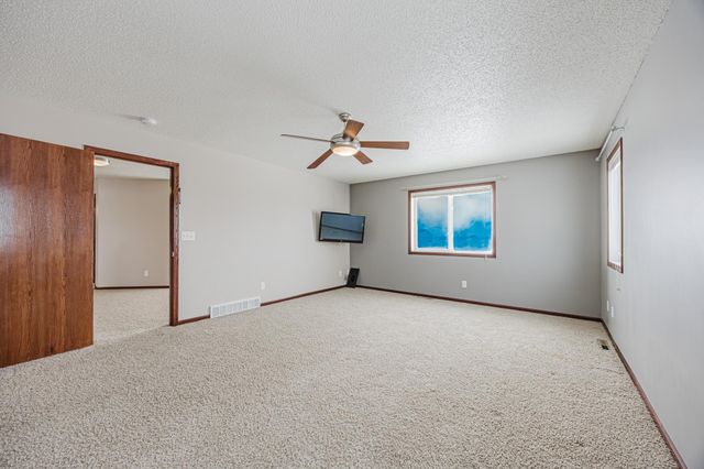3698 N Sedona Court, West Fargo, ND 58078